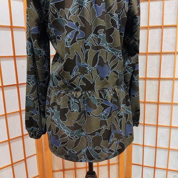 Logo by Lori Goldstein Floral Tiered Button Down Blouse, Size M, EUC! - Picture 4 of 5